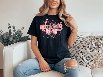 T-Shirt Undersköterska | Rosa Hjärtan