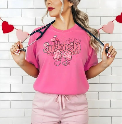 T-Shirt Sjuksköterska | Rosa Hjärtan
