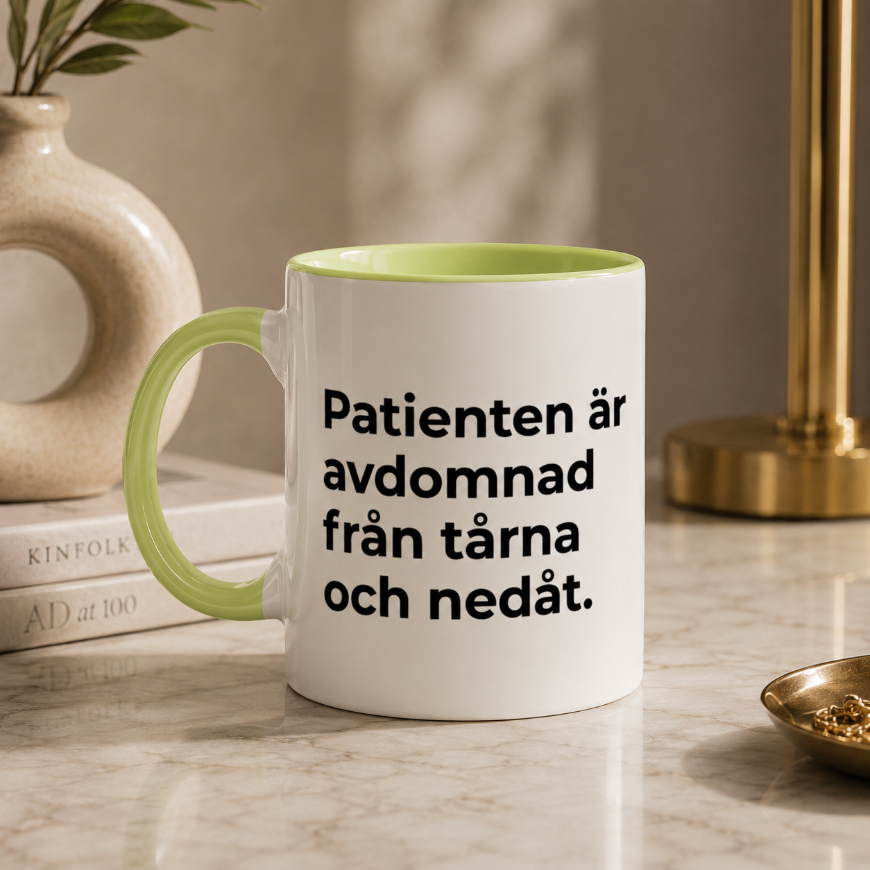 Kopia av Journalgrodan - Avdomnad – Mugg i Keramik med Färgdetaljer 325ml 🩺🤍