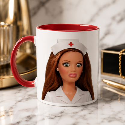 Barbie Nurse – Viral Meme - Mugg med Färgdetaljer