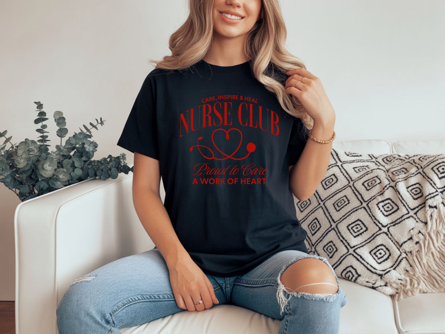 T-shirt Sjuksköterska | Unisex | Nurse Club